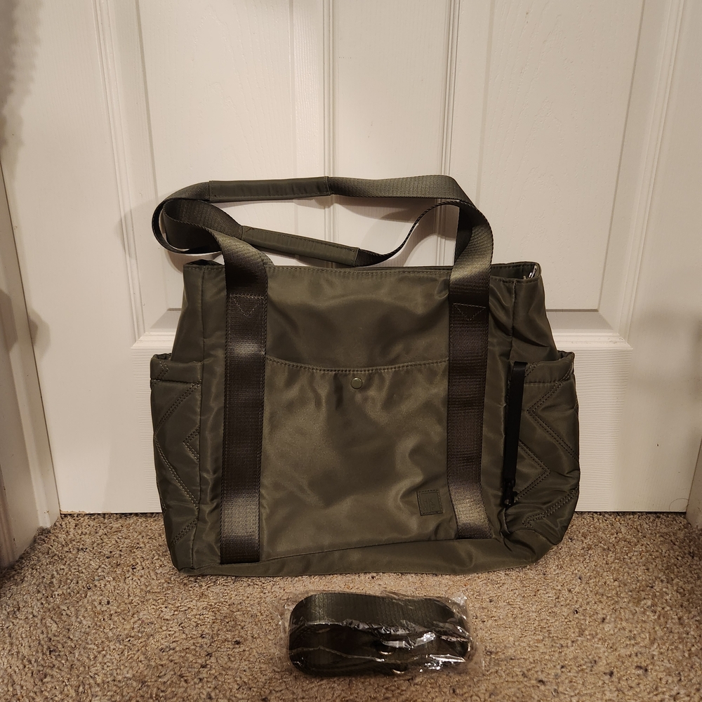 IHKWIP Zig Zag Transit Tote with Crossbody Strap Olive